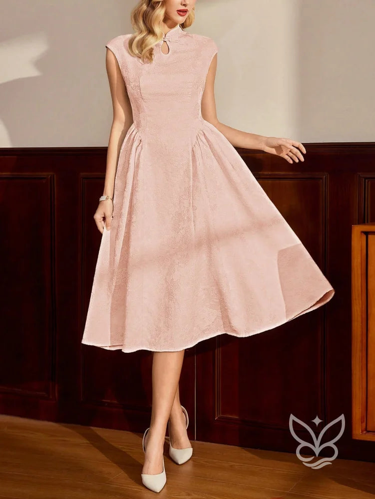 Vestido A-Line Texturizado Com Gola Alta E Elegância Vestido A-Line Texturizado Com Gola Alta E Elegância
