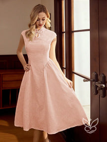 Vestido A-Line Texturizado Com Gola Alta E Elegância Rosa / PP Vestido A-Line Texturizado Com Gola Alta E Elegância