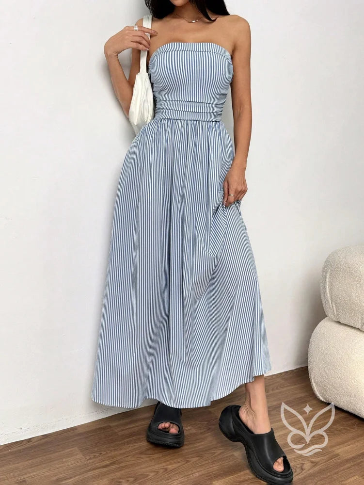 Vestido Bandeau Com Estampa Listrada E Caimento Solto Azul / PP Vestido Bandeau Com Estampa Listrada E Caimento Solto