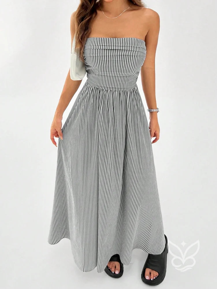 Vestido Bandeau Com Estampa Listrada E Caimento Solto Preto / PP Vestido Bandeau Com Estampa Listrada E Caimento Solto