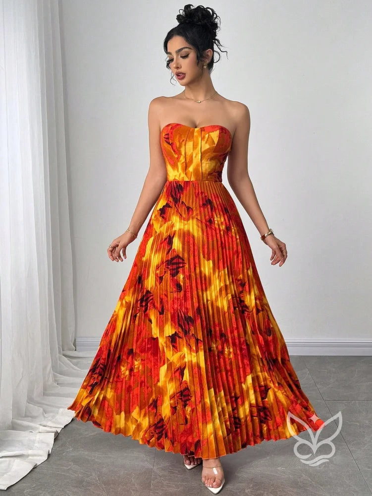 Vestido Bandeau Plissado Com Cintura Marcada E Estampa Tie Dye Laranja / PP Vestido Bandeau Plissado Com Cintura