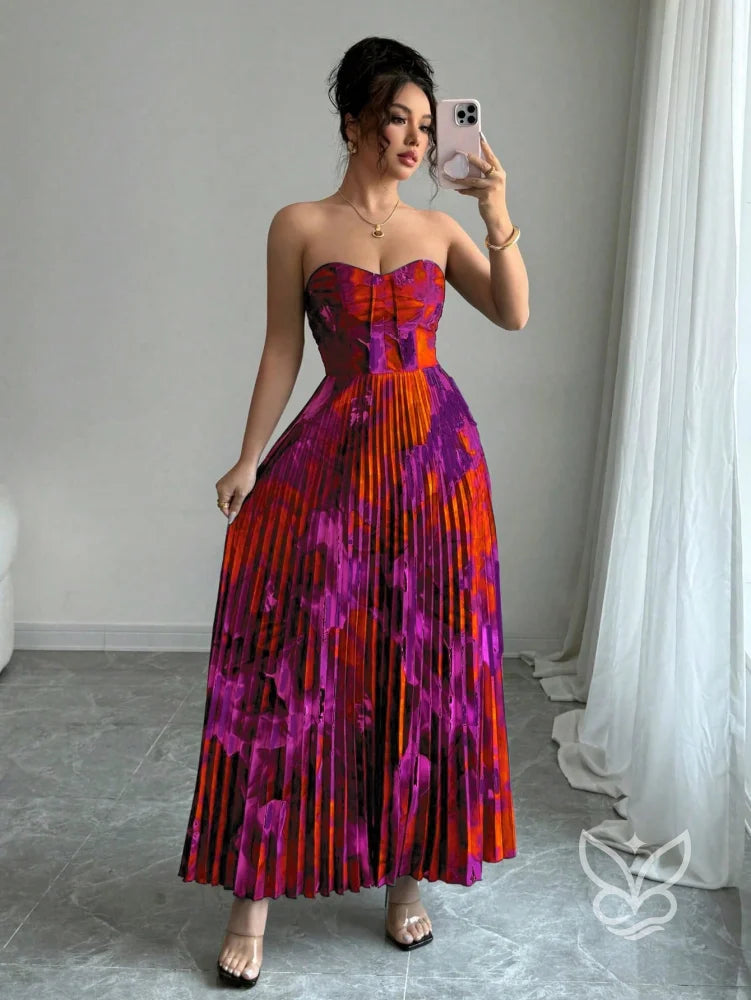 Vestido Bandeau Plissado Com Cintura Marcada E Estampa Tie Dye Roxo / PP Vestido Bandeau Plissado Com Cintura Marcada E