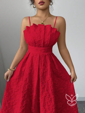 Vestido Bustier Luxuoso com Barra A-Line e Detalhe em Pétalas Vestido Bustier Luxuoso com Barra A-Line e Detalhe em