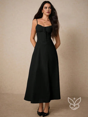 Vestido Casual com Franzido no Busto e Alças Finas Vestido Casual com Franzido no Busto e Alças Finas