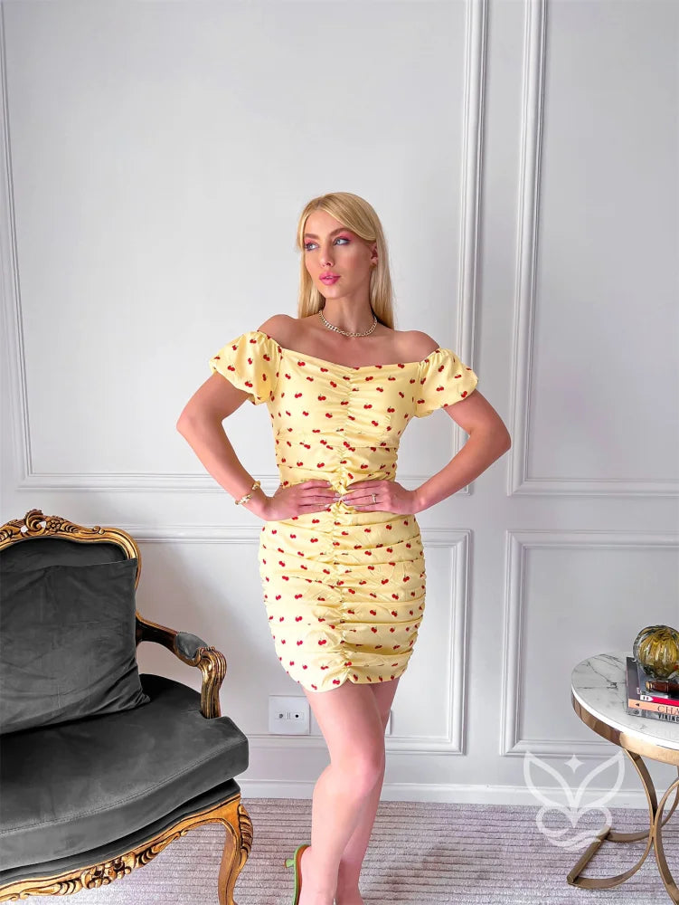 Vestido Ciganinha Curto Com Estampa De Corações Amarela / PP Vestido Ciganinha Curto Com Estampa De Corações