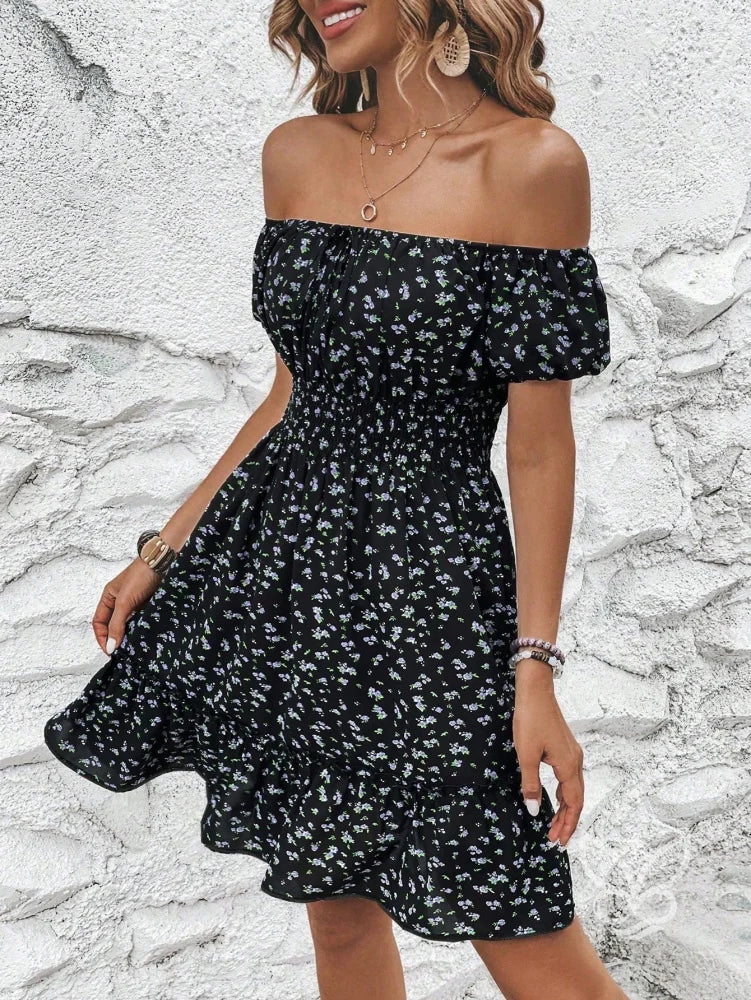 Vestido Ciganinha Floral Com Amarração Frontal E Babado Vestido Ciganinha Floral Com Amarração Frontal E Babado