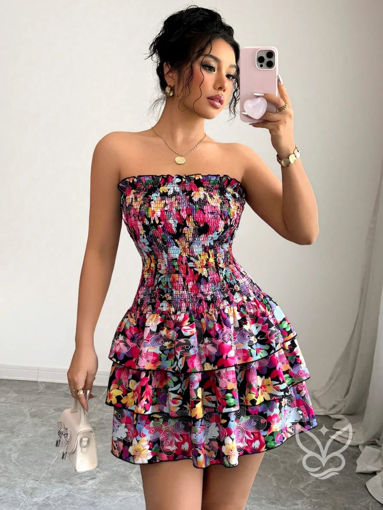 Vestido Com Babados Em Camadas E Saia Com Design De Bolo Preto / PP Vestido Com Babados Em Camadas E Saia Com Design De