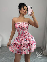 Vestido Com Babados Em Camadas E Saia Com Design De Bolo Rosa / PP Vestido Com Babados Em Camadas E Saia Com Design De