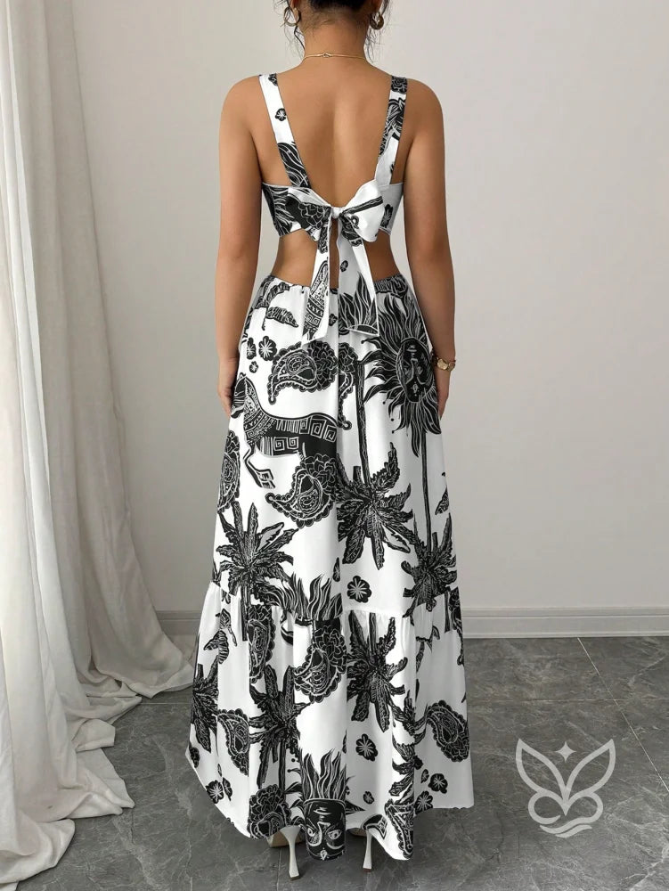 Vestido Com Decote Quadrado E Costas Abertas Com Amarração Vestido Com Decote Quadrado E Costas Abertas Com Amarração