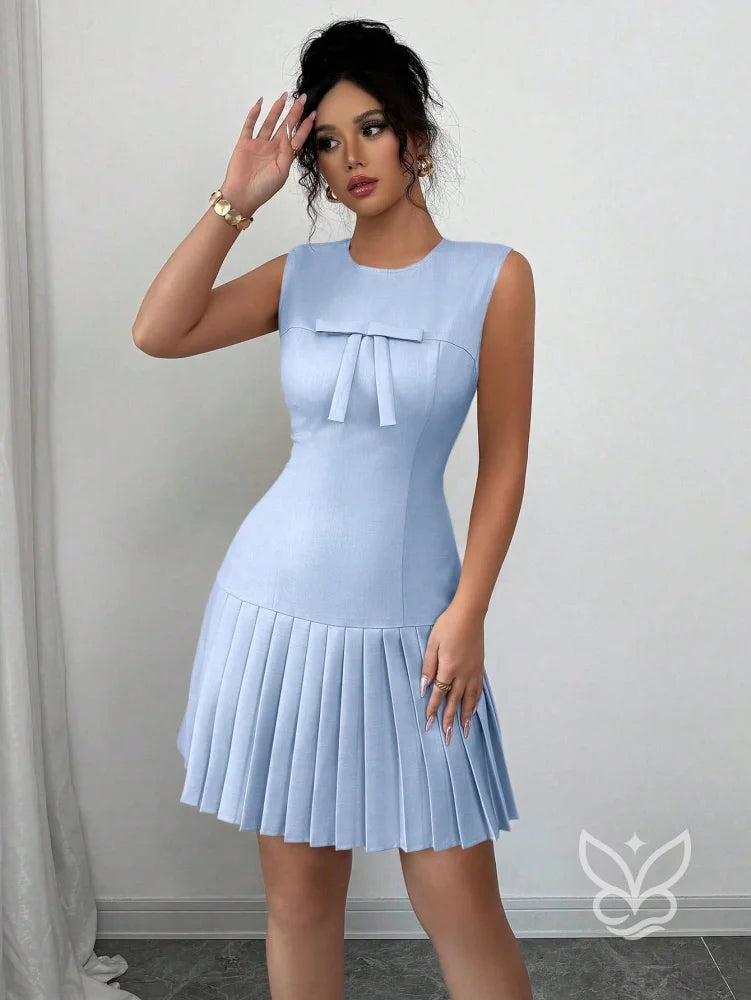 Vestido Com Laço No Decote E Saia Plissada Delicada Azul / PP Vestido Com Laço No Decote E Saia Plissada Delicada
