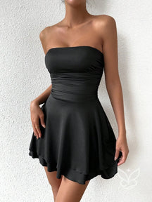 Vestido Curto Bandeau Com Franzidos E Caimento Ajustado Preto / PP Vestido Curto Bandeau Com Franzidos E Caimento