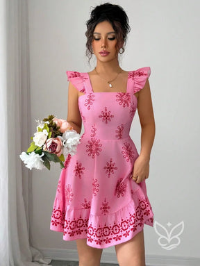 Vestido Curto Com Amarração Nas Costas E Mangas Fluídas Vestido Curto Com Amarração Nas Costas E Mangas Fluídas