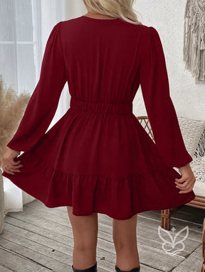 Vestido Curto Com Bordado Étnico E Manga Longa Vestido Curto Com Bordado Étnico E Manga Longa