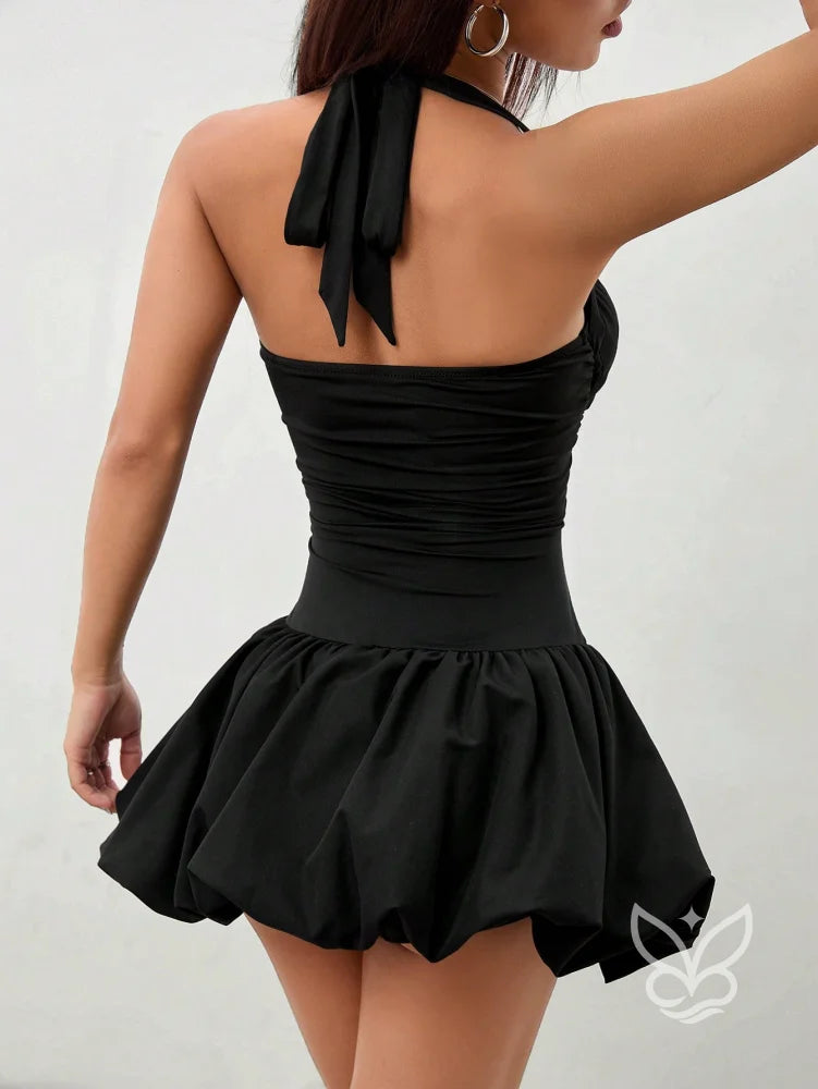 Vestido Curto Com Gola Laço Costas Abertas E Barra Bufante Vestido Curto Com Gola Laço Costas Abertas E Barra Bufante