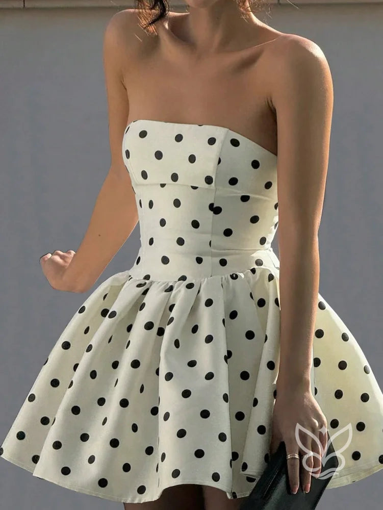 Vestido Curto Cropped Halter Cintura Franzida E Costas Borboleta Branco / PP Vestido Curto Cropped Halter Cintura