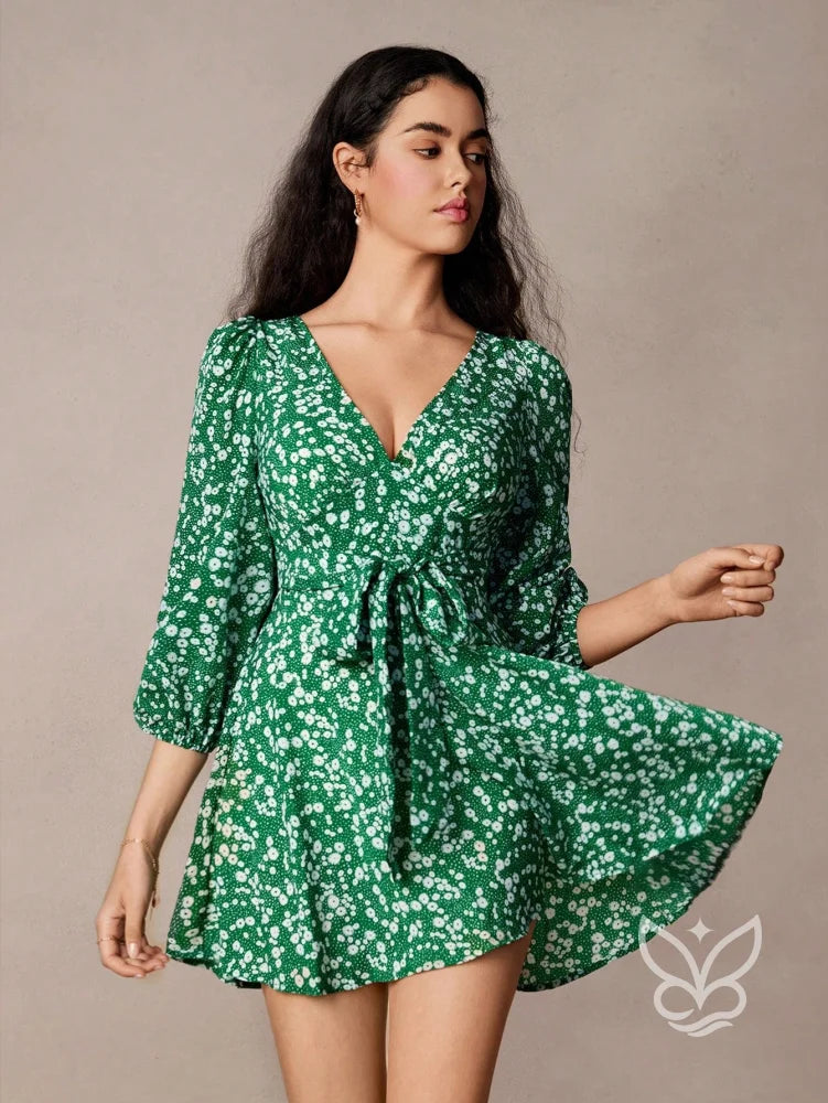 Vestido Curto Envelope Com Estampa Floral E Manga Bufante Verde / PP Vestido Curto Envelope Com Estampa Floral E Manga