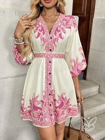 Vestido Curto Estampado Com Manga 3/4 E Decote V Rosa Chiclete / PP Vestido Curto Estampado Com Manga 3/4 E Decote V