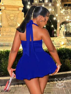 Vestido Curto Halter Com Costas Abertas E Barra Bufante Vestido Curto Halter Com Costas Abertas E Barra Bufante
