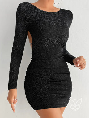 Vestido Curto Manga Longa Decote Nas Costas E Alças Cruzadas Vestido Curto Manga Longa Decote Nas Costas E Alças