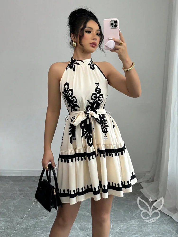 Vestido Curto Sem Manga Com Caimento Solto E Estilo Casual Vestido Curto Sem Manga Com Caimento Solto E Estilo Casual