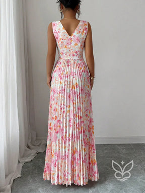 Vestido Curto Sem Manga Com Decote Profundo E Fenda Aberta Vestido Curto Sem Manga Com Decote Profundo E Fenda Aberta