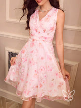 Vestido Fit And Flare Floral Com Decote Transpassado Romântico Rosa / PP Vestido Fit And Flare Floral Com Decote