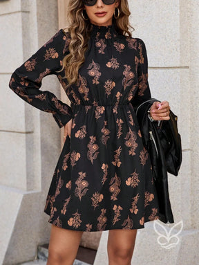 Vestido Floral Com Manga Longa E Cintura Marcada Sofisticada Vestido Floral Com Manga Longa E Cintura Marcada