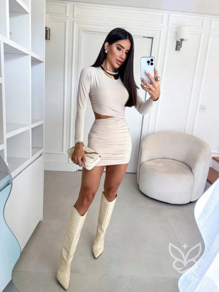 Vestido Justo com Manga Longa e Recorte na Cintura Vestido Justo com Manga Longa e Recorte na Cintura