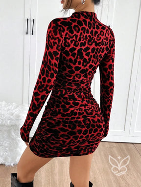 Vestido Justo De Manga Longa Com Estampa Animal Print Vestido Justo De Manga Longa Com Estampa Animal Print