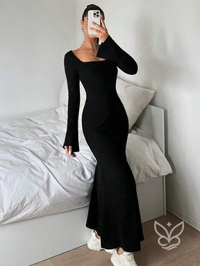 Vestido Longo Ajustado Com Manga Longa E Decote Quadrado Vestido Longo Ajustado Com Manga Longa E Decote Quadrado