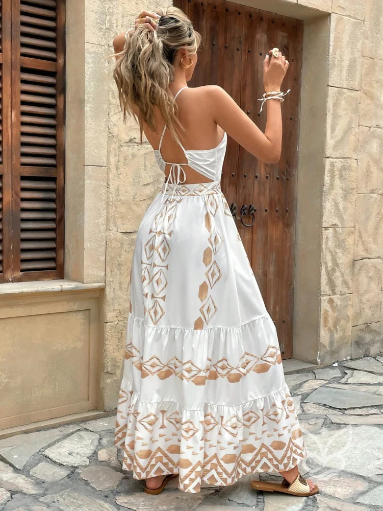 Vestido Longo Com Estampa Étnica E Decote Halter Vestido Longo Com Estampa Étnica E Decote Halter