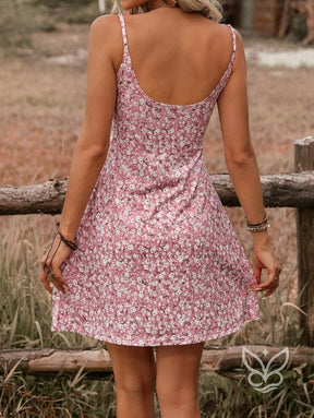 Vestido Midi Casual Com Alça Fina E Estampa Delicada Vestido Midi Casual Com Alça Fina E Estampa Delicada