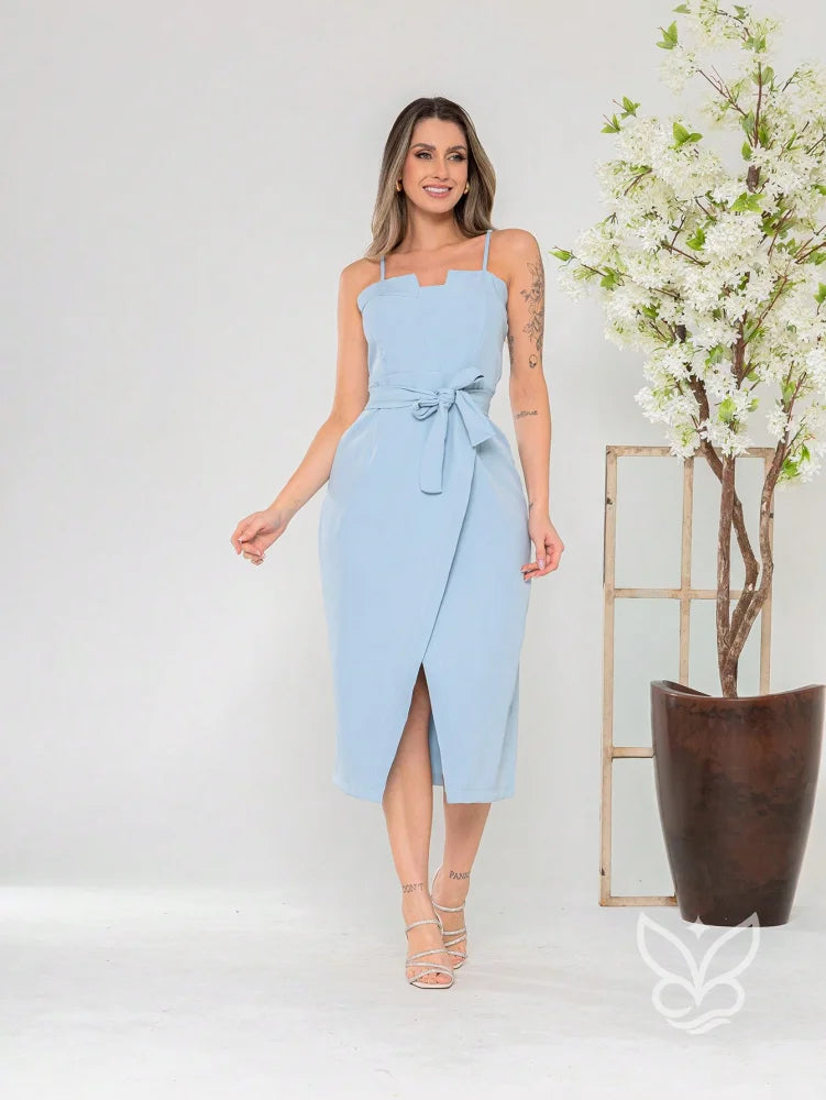 Vestido Midi com Laço na Cintura e Decote Reto Vestido Midi com Laço na Cintura e Decote Reto
