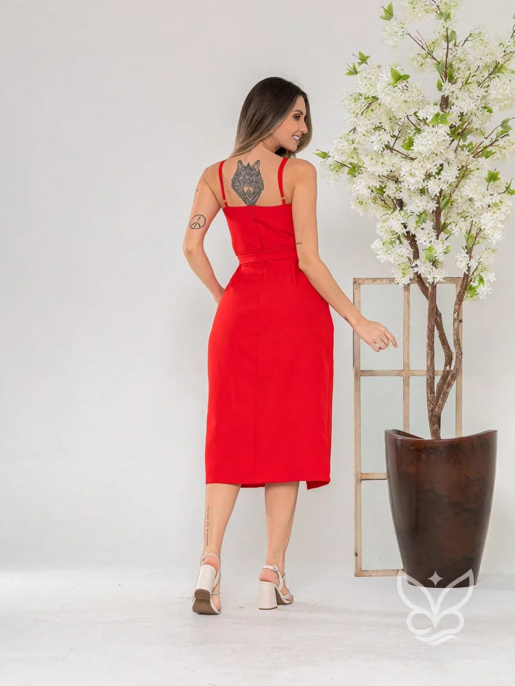 Vestido Midi com Laço na Cintura e Decote Reto Vestido Midi com Laço na Cintura e Decote Reto