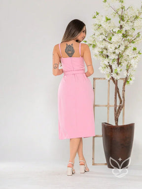 Vestido Midi com Laço na Cintura e Decote Reto Vestido Midi com Laço na Cintura e Decote Reto
