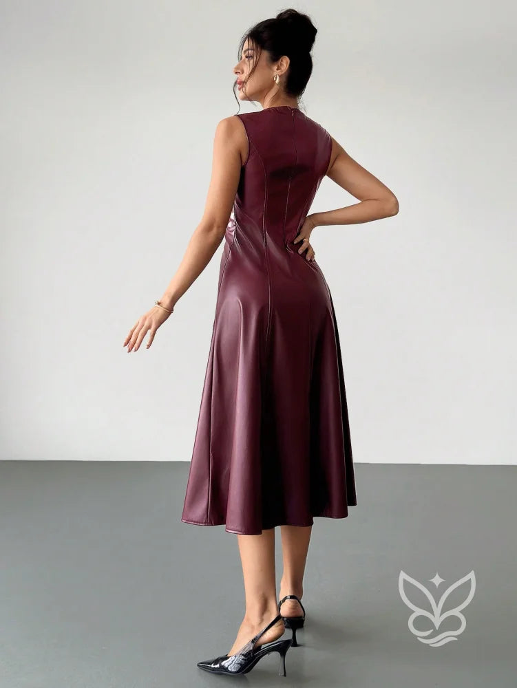 Vestido Midi Em Material Sintético Com Caimento Estruturado Vestido Midi Em Material Sintético Com Caimento Estruturado