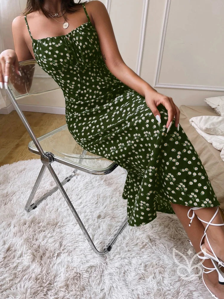 Vestido Midi Justo Floral Com Alça Fina E Barra Assimétrica Verde / PP Vestido Midi Justo Floral Com Alça Fina E Barra