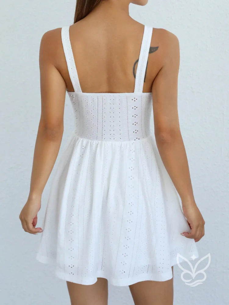 Vestido Mini com Cintura Franzida e Amarração Frontal Vestido Mini com Cintura Franzida e Amarração Frontal