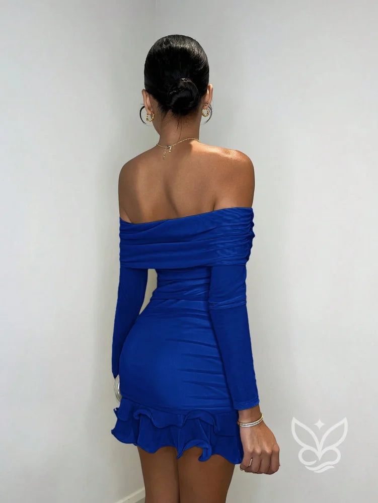Vestido Ombro a Ombro Com Manga Longa Babados E Franzidos Vestido Ombro a Ombro Com Manga Longa Babados E Franzidos