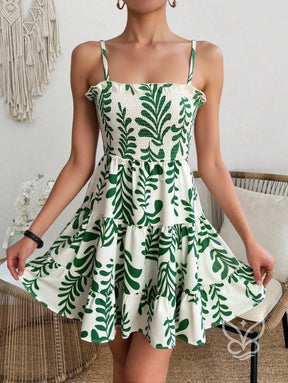 Vestido Rodado Com Alça Fina Estampa De Cerejas E Franzido Vestido Rodado Com Alça Fina Estampa De Cerejas E Franzido