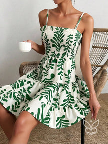 Vestido Rodado Com Alça Fina Estampa De Cerejas E Franzido Verde / PP Vestido Rodado Com Alça Fina Estampa De Cerejas E