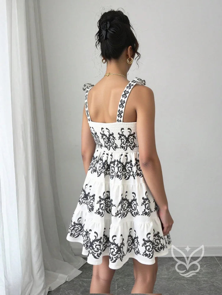 Vestido Rodado Com Alça Laço E Bordado Floral Contrastante Vestido Rodado Com Alça Laço E Bordado Floral Contrastante