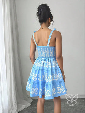 Vestido Rodado Com Alça Laço E Bordado Floral Contrastante Vestido Rodado Com Alça Laço E Bordado Floral Contrastante