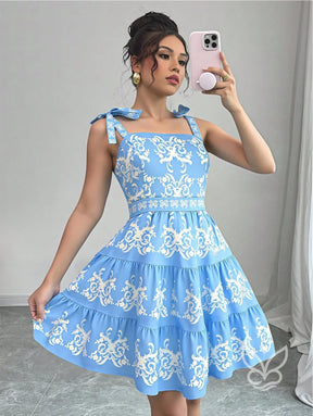 Vestido Rodado Com Alça Laço E Bordado Floral Contrastante Azul Bebê / PP Vestido Rodado Com Alça Laço E Bordado Floral