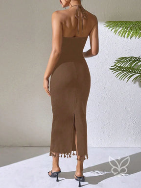 Vestido Sem Manga Decote Decorado E Modelagem Acinturada Vestido Sem Manga Decote Decorado E Modelagem Acinturada