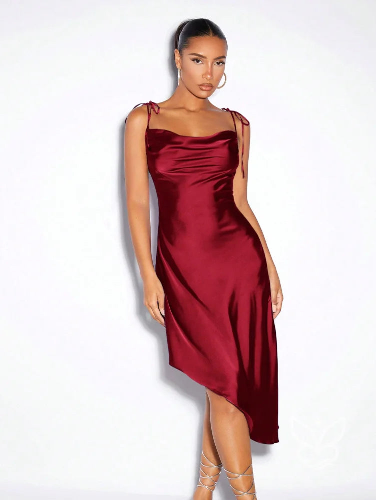 Vestido Slip Dress Em Cetim Com Alças Ajustáveis Vermelho / PP Vestido Slip Dress Em Cetim Com Alças Ajustáveis
