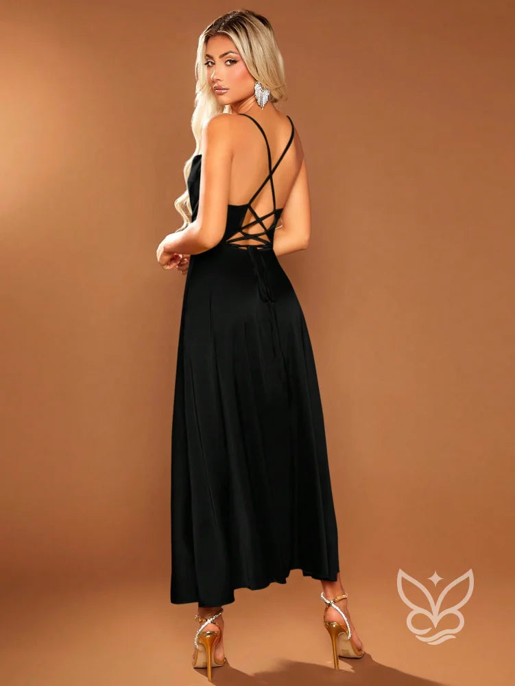Vestido Slip Dress Em Cetim Com Fenda E Alças Finas Vestido Slip Dress Em Cetim Com Fenda E Alças Finas
