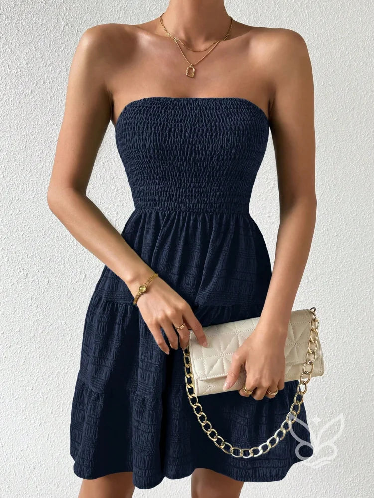Vestido Tomara Que Caia A Line Com Barra Em Camadas Vestido Tomara Que Caia A Line Com Barra Em Camadas