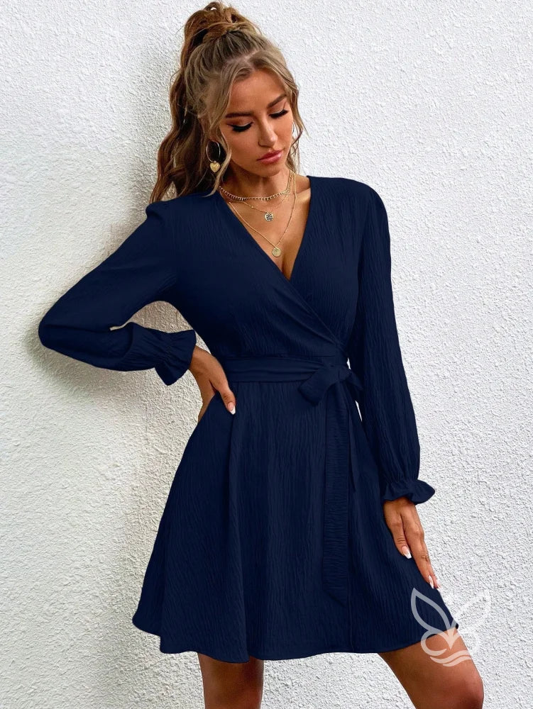 Vestido Transpassado Com Amarração E Mangas Longas Vestido Transpassado Com Amarração E Mangas Longas