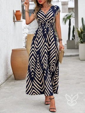 Vestido Transpassado Com Decote V E Estampa Floral Vestido Transpassado Com Decote V E Estampa Floral